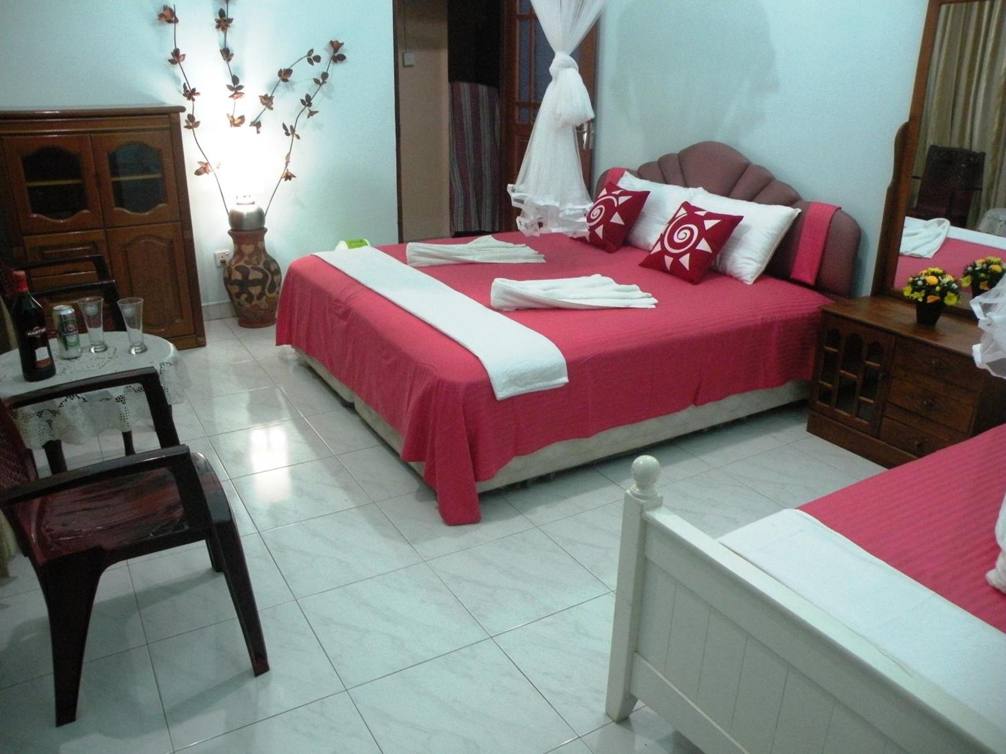 Henderson Airport Residence Negombo Pokój zdjęcie