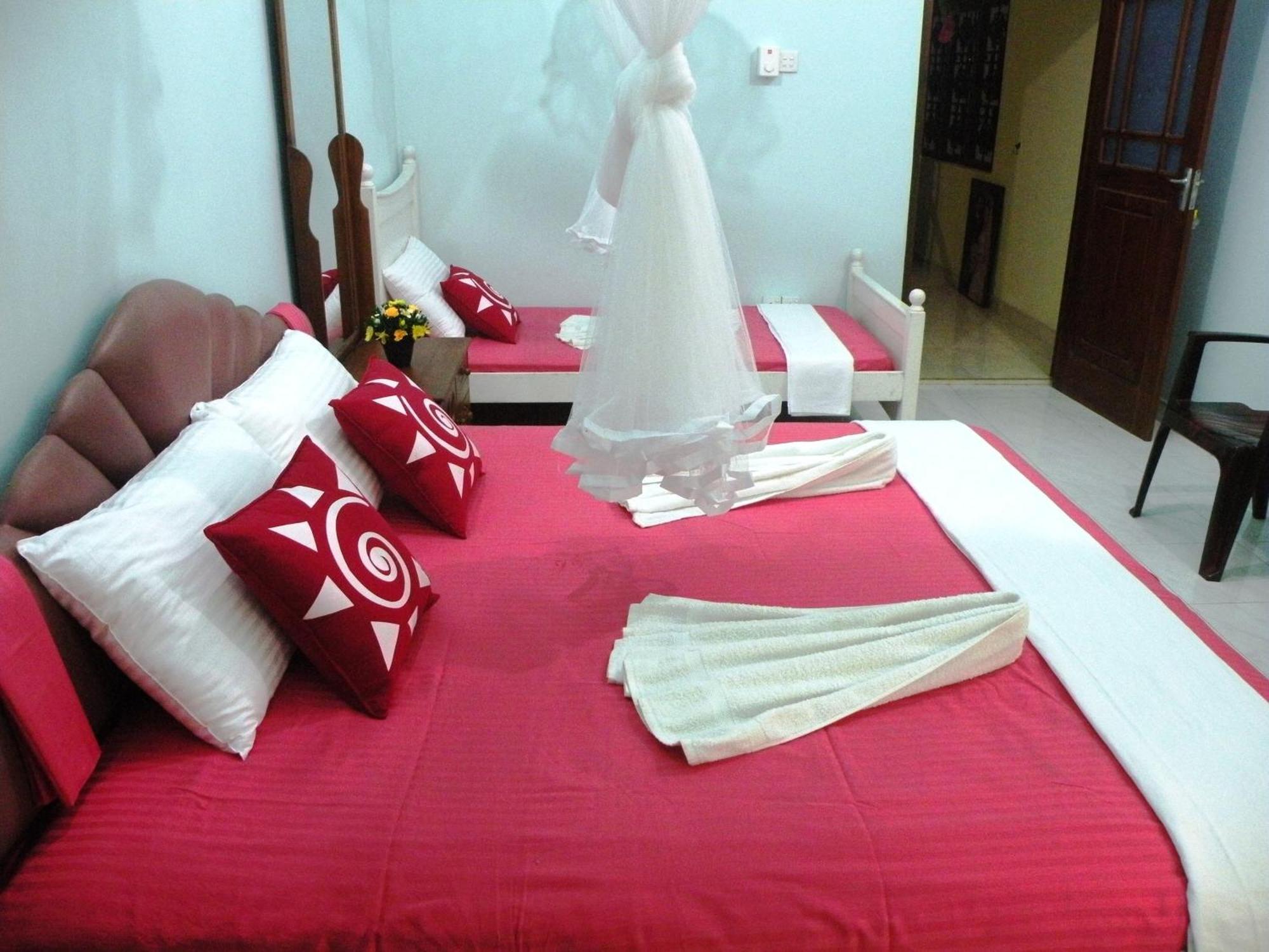 Henderson Airport Residence Negombo Pokój zdjęcie