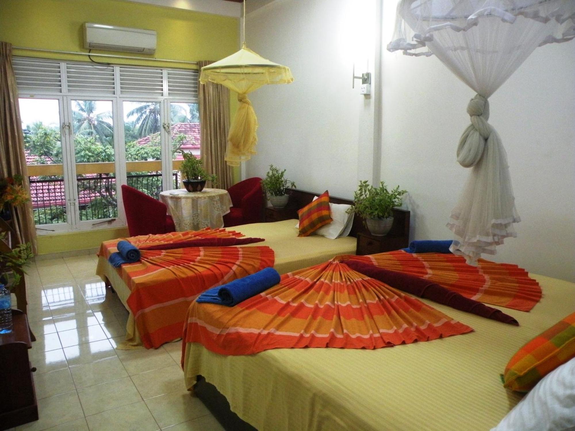 Henderson Airport Residence Negombo Pokój zdjęcie