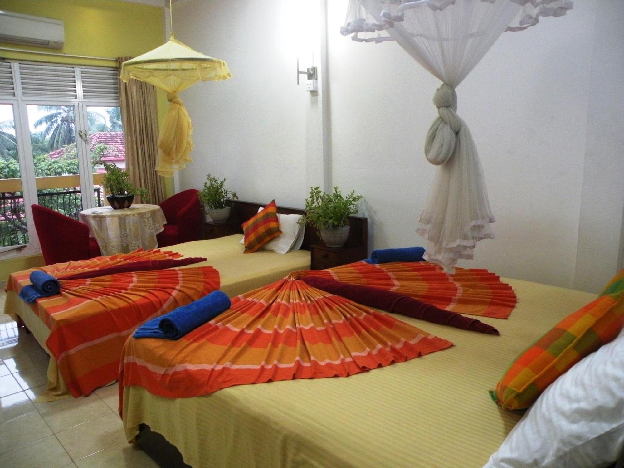 Henderson Airport Residence Negombo Pokój zdjęcie